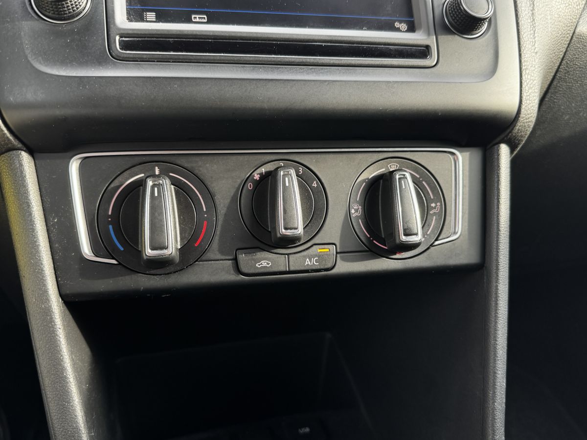 Volkswagen Polo 1.4 TDI Comfortline Volkswagen Polo 1.4 TDI Comfortline