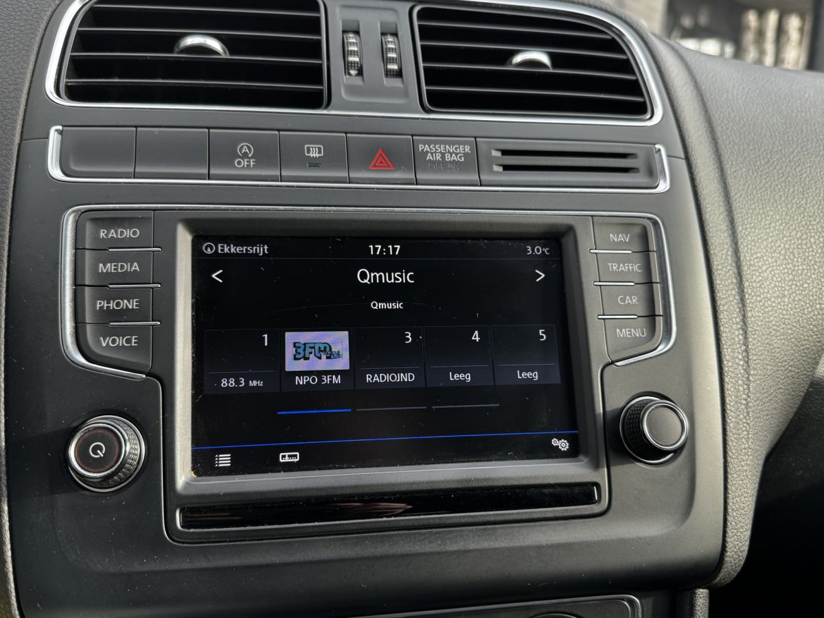 Volkswagen Polo 1.4 TDI Comfortline Volkswagen Polo 1.4 TDI Comfortline