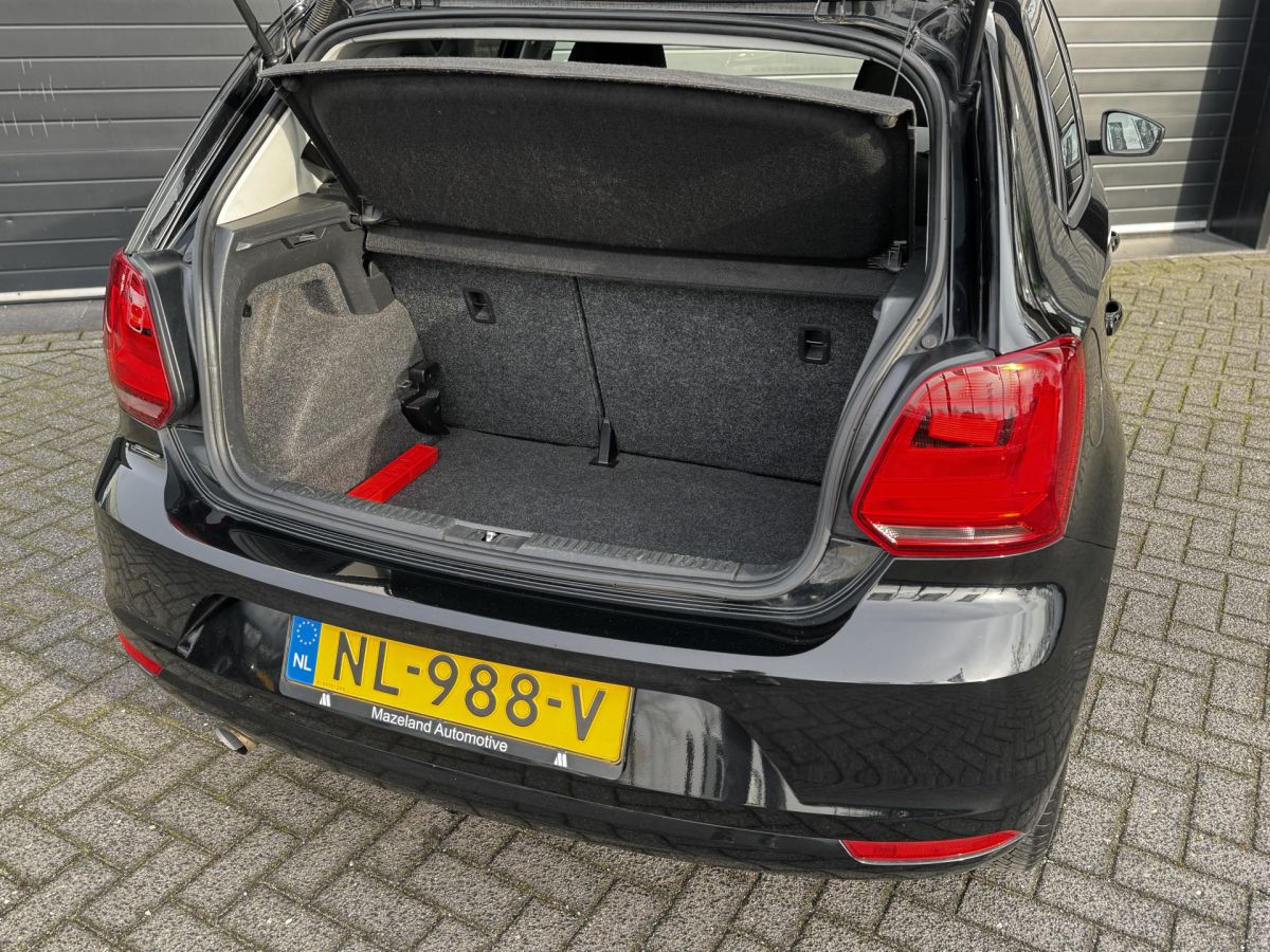 Volkswagen Polo 1.4 TDI Comfortline Volkswagen Polo 1.4 TDI Comfortline