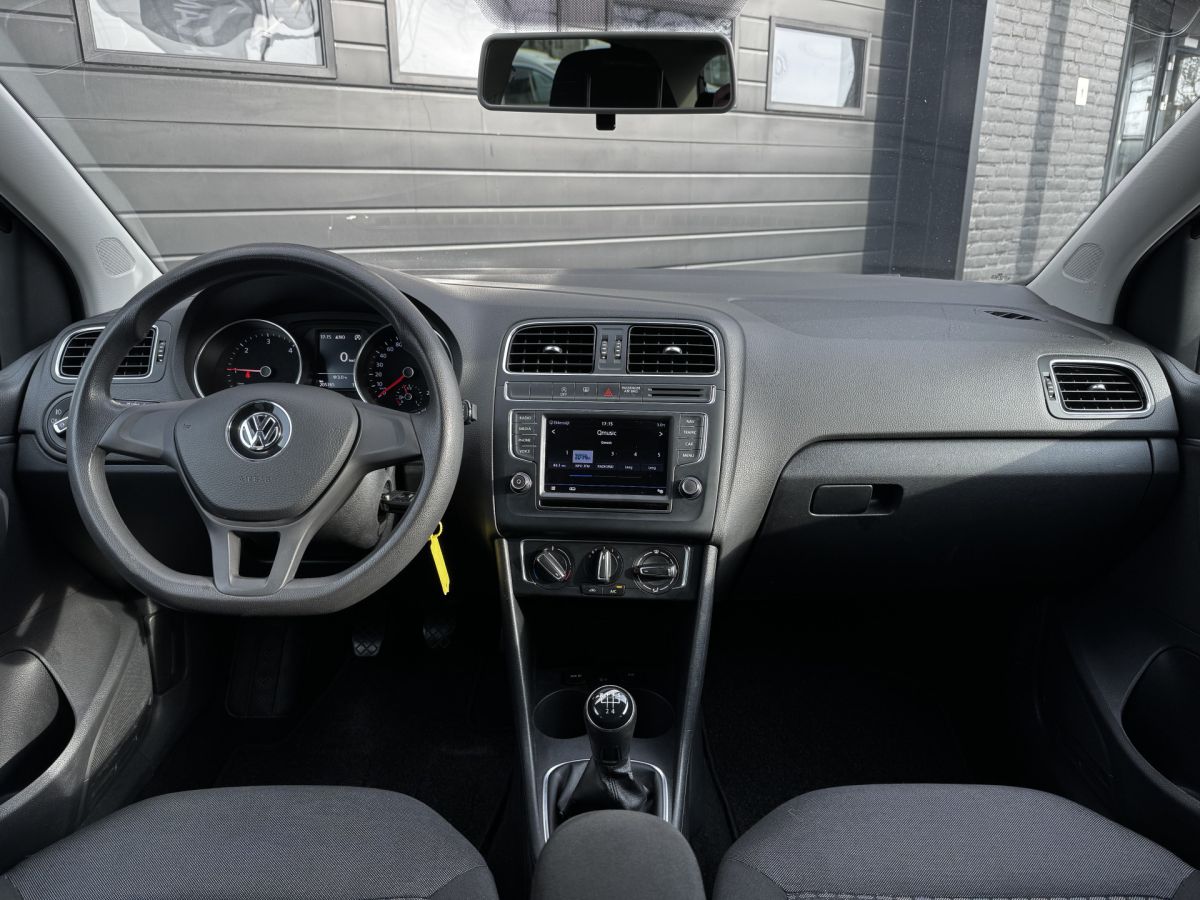 Volkswagen Polo 1.4 TDI Comfortline Volkswagen Polo 1.4 TDI Comfortline