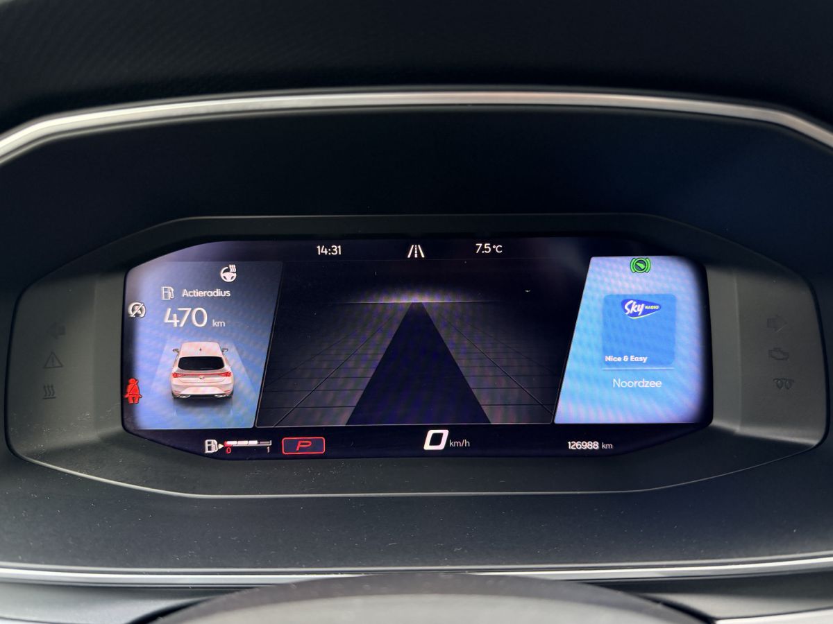 SEAT Leon 1.5 eTSI 150PK Automaat FR Launch Edition