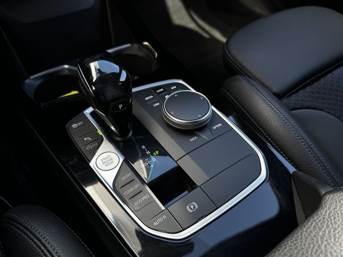 BMW 1-serie 118i Business Edition M-Sport Shadow Automaat