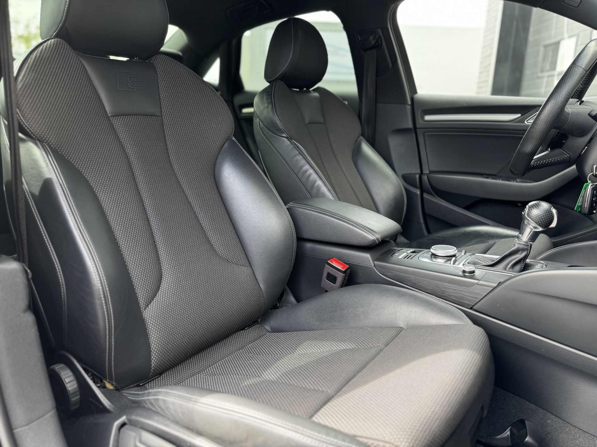 Audi A3 Limousine 35 TFSI 150PK Automaat 2 x S-Line