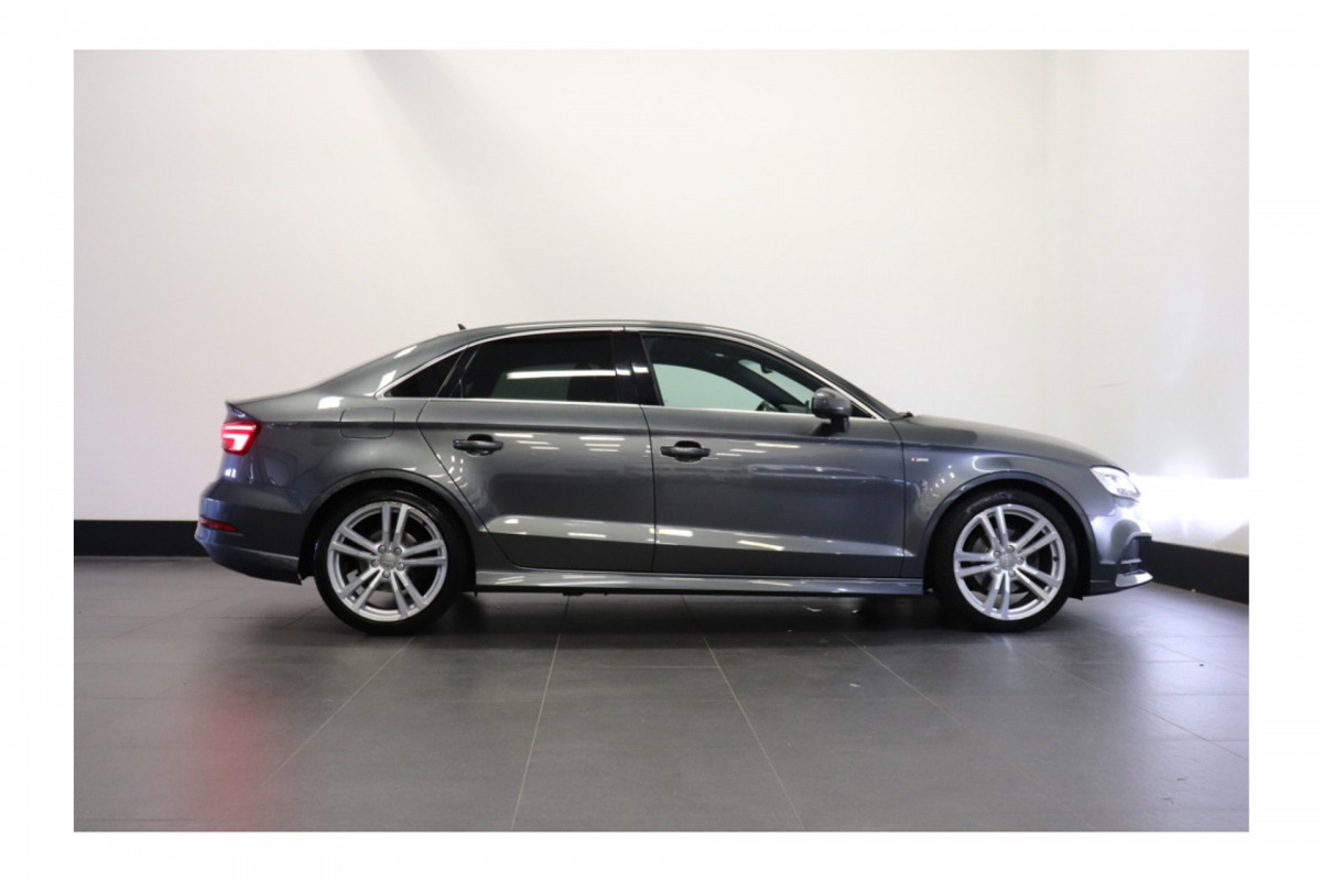 Audi A3 Limousine 35 TFSI 150PK AUTOMAAT S-Line | VIRTUAL | CARPLAY | CLIMA | STOELVERW. | € 18.950,- Incl BTW