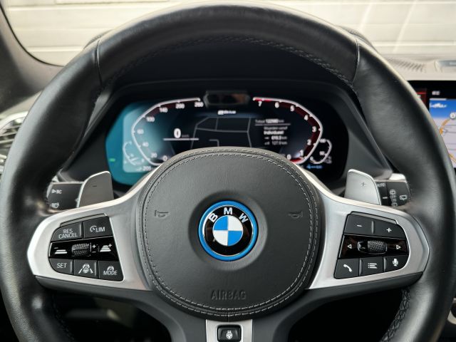 BMW X5 xDrive45e High Executive M-Sport BMW X5 xDrive45e High Executive M-Sport