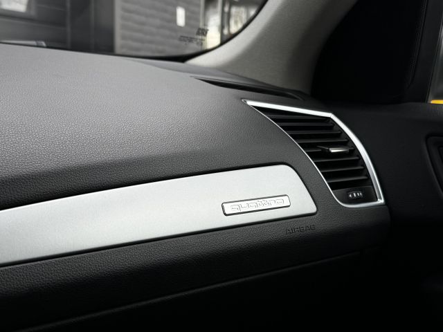 Audi Q5 2.0 TFSI 211PK quattro Automaat Audi Q5 2.0 TFSI 211PK quattro Automaat