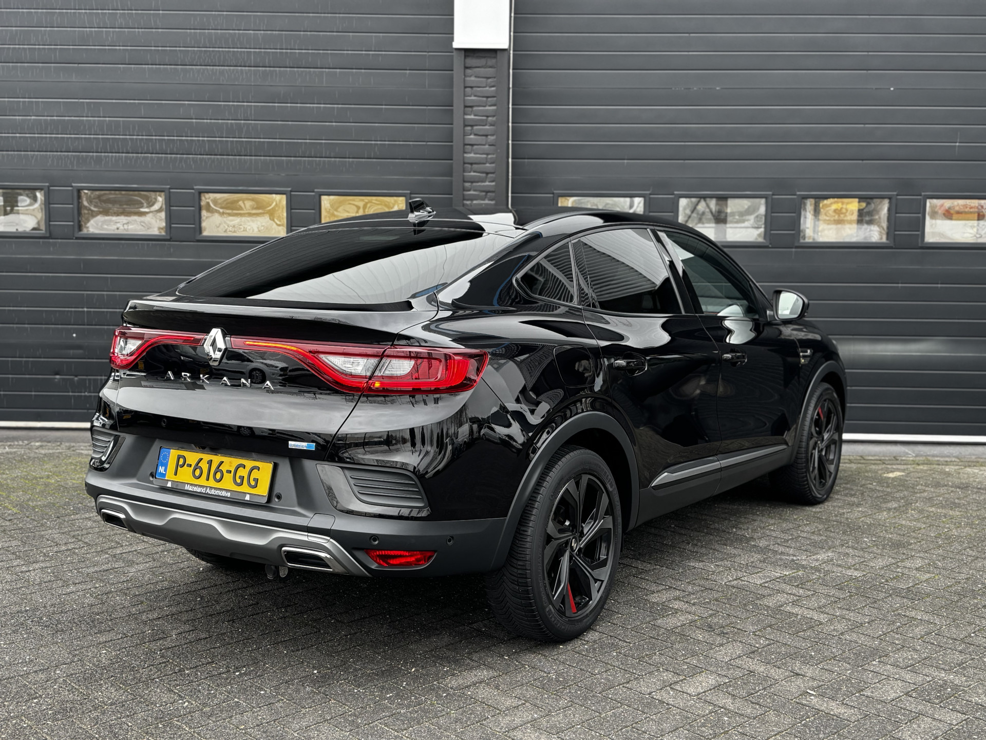 Renault Arkana 1.6 E-Tech Hybrid 145PK R.S. Line Renault Arkana 1.6 E-Tech Hybrid 145PK R.S. Line