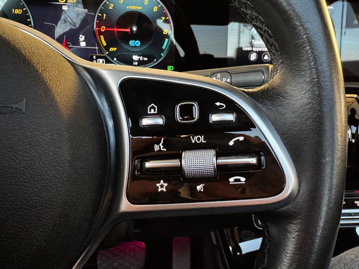 Mercedes-Benz A-Klasse 250 e Business Solution Luxury Limited