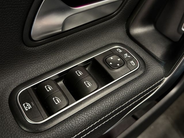 Mercedes-Benz A-Klasse 250 e Business Solution Luxury Limited