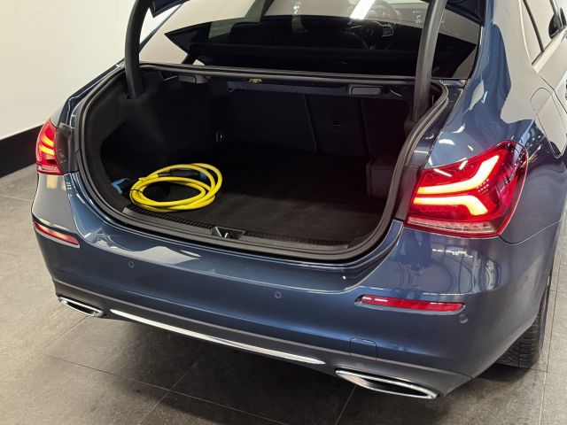 Mercedes-Benz A-Klasse 250 e Business Solution Luxury Limited