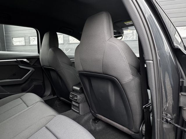 Audi A3 Sportback 35 TFSI 150PK Automaat Business edition