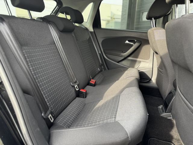 Volkswagen Polo 1.4 TDI Comfortline Volkswagen Polo 1.4 TDI Comfortline