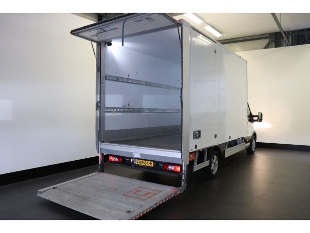 Ford Transit 2.0 TDCI L4 Bakwagen 130PK EURO 6 Ford Transit 2.0 TDCI L4 Bakwagen 130PK EURO 6