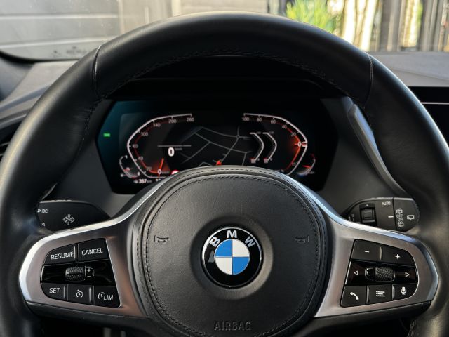 BMW 1-serie 118i Business Edition M-Sport Shadow Automaat Dealer OH