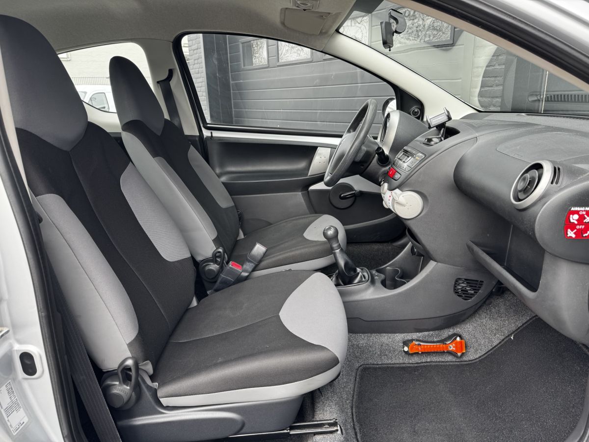 Peugeot 107 1.0 Access Accent