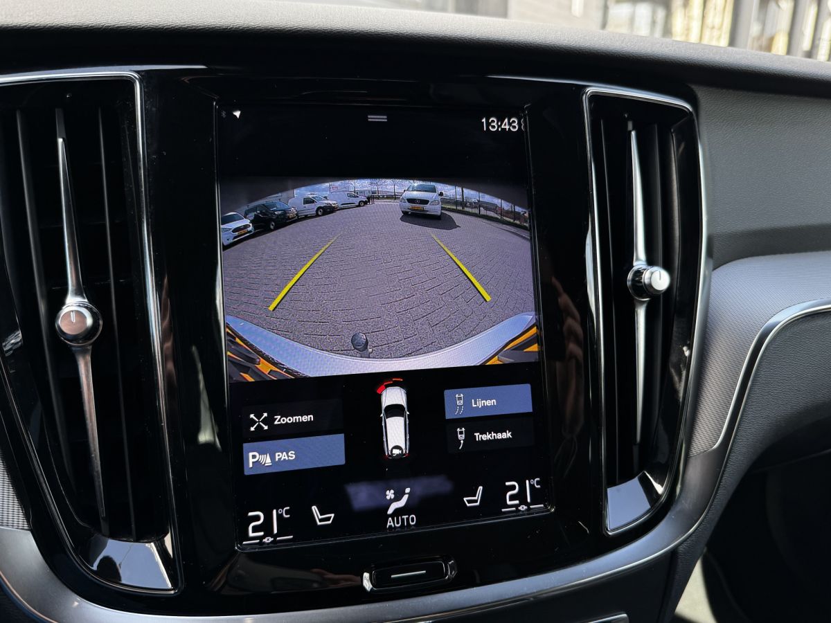 Volvo V60 2.0 T6 Recharge 340PK AWD R-Design