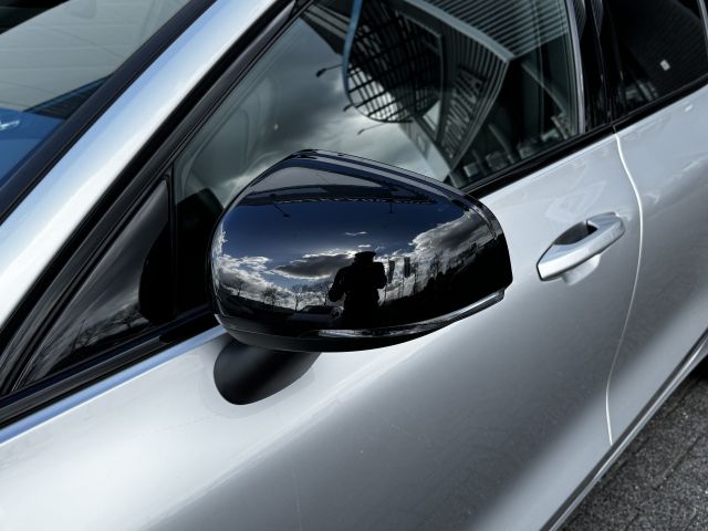 Volvo V60 2.0 T6 Recharge 340PK AWD R-Design
