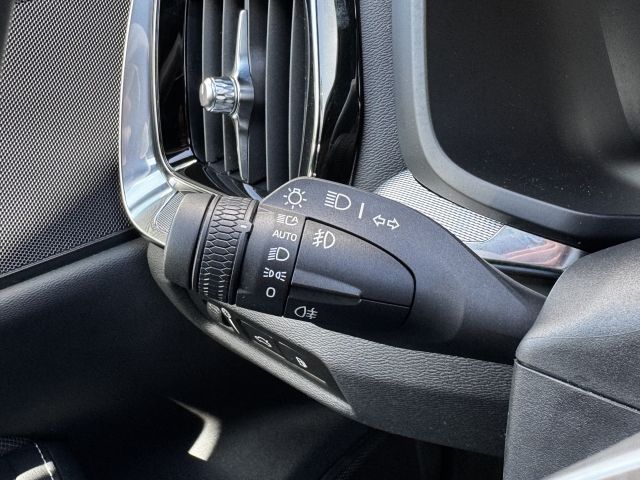 Volvo V60 2.0 T6 Recharge 340PK AWD R-Design