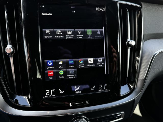 Volvo V60 2.0 T6 Recharge 340PK AWD R-Design
