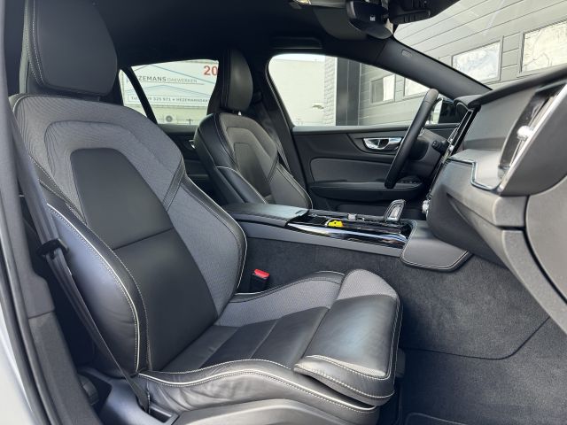 Volvo V60 2.0 T6 Recharge 340PK AWD R-Design