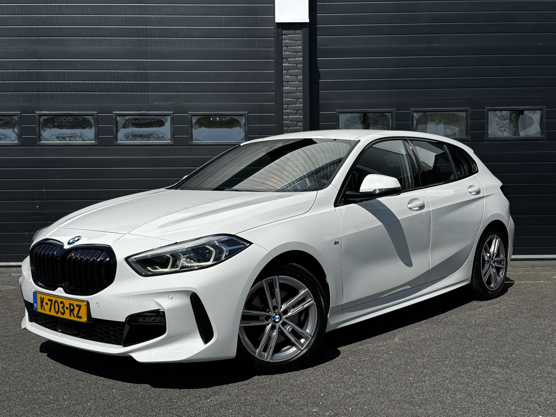 BMW 1-serie 118i High Executive Edition M-Sport Dealer OH