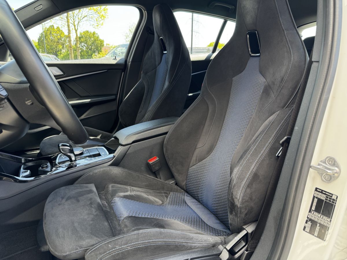 BMW 1-serie 118i High Executive Edition M-Sport Dealer OH