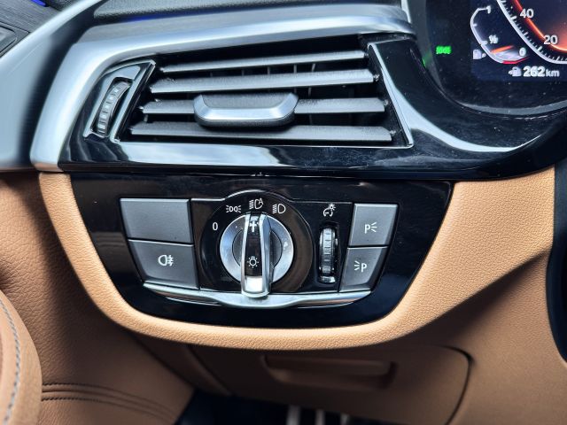 BMW 5 Serie 530i High Executive