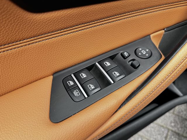 BMW 5 Serie 530i High Executive