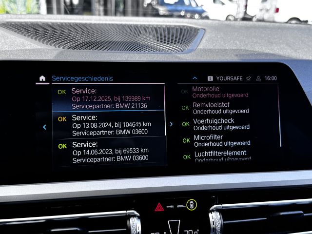 BMW 3 Serie Touring 330e Business Edition Plus Dealer OH