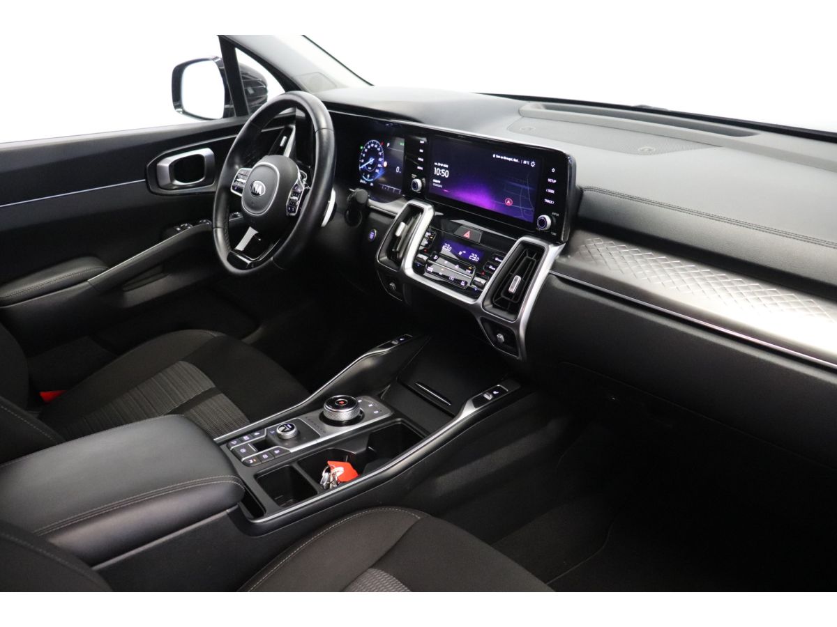 Kia Sorento 1.6 T-GDI Plug-in Hybrid 4WD DynamicLine 7p. Kia Sorento 1.6 T-GDI Plug-in Hybrid 4WD DynamicLine 7p.
