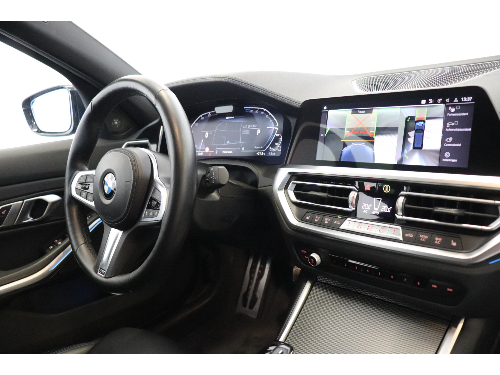 BMW 3 Serie Touring 330e xDrive High Executive M-sport 293PK BMW 3 Serie Touring 330e xDrive High Executive M-sport 293PK