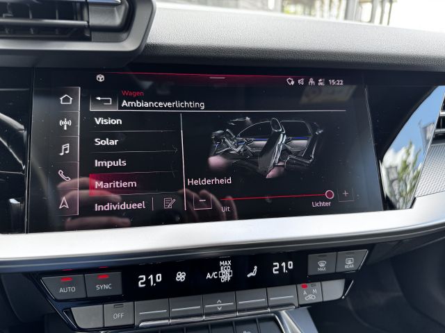 Audi A3 Limousine 35 TFSI 150PK Business edition Automaat Audi A3 Limousine 35 TFSI 150PK Business edition Automaat