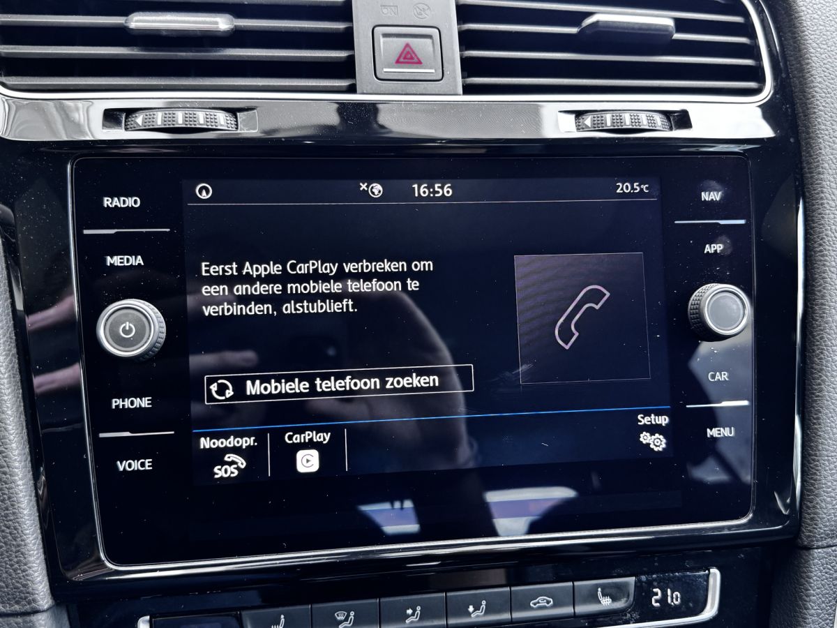Volkswagen Golf 1.5 TSI 150PK Highline Business R-line Automaat