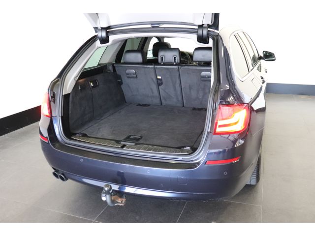 BMW 5 Serie Touring 528i 245PK High Executive BMW 5 Serie Touring 528i 245PK High Executive