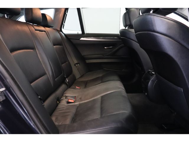 BMW 5 Serie Touring 528i 245PK High Executive BMW 5 Serie Touring 528i 245PK High Executive