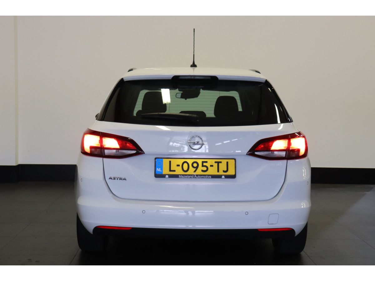 Opel Astra Sports Tourer 1.2 Edition NL Auto