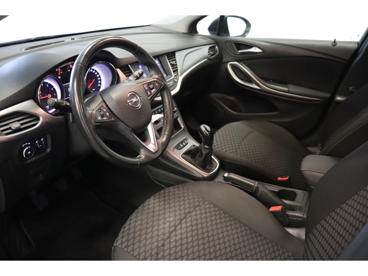 Opel Astra Sports Tourer 1.2 Edition NL Auto