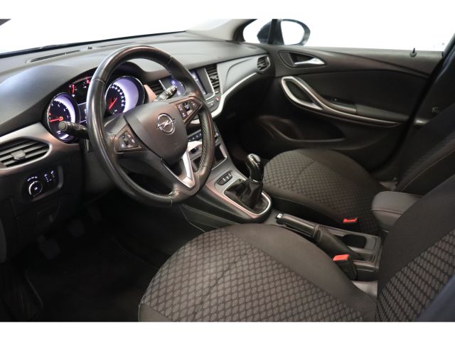 Opel Astra Sports Tourer 1.2 Edition NL Auto
