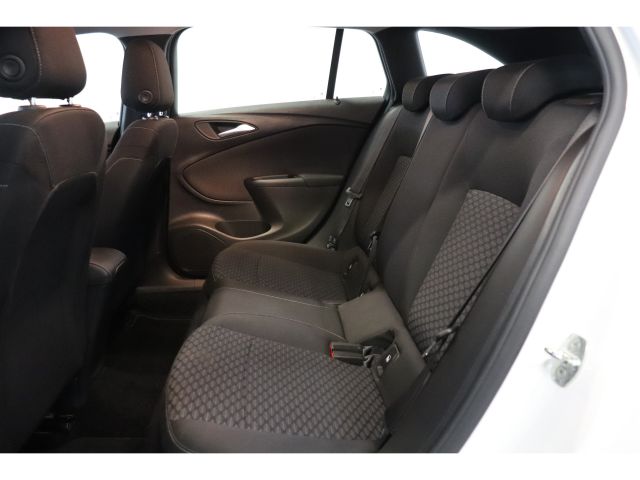 Opel Astra Sports Tourer 1.2 Edition NL Auto