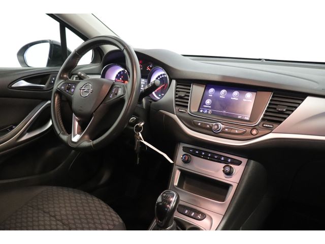 Opel Astra Sports Tourer 1.2 Edition NL Auto
