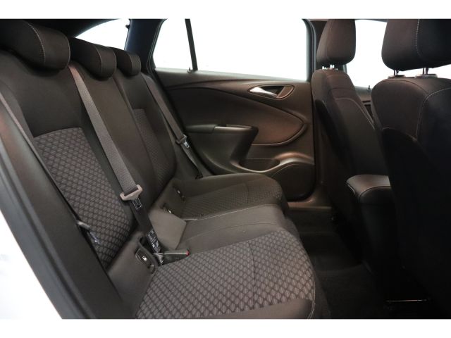 Opel Astra Sports Tourer 1.2 Edition NL Auto