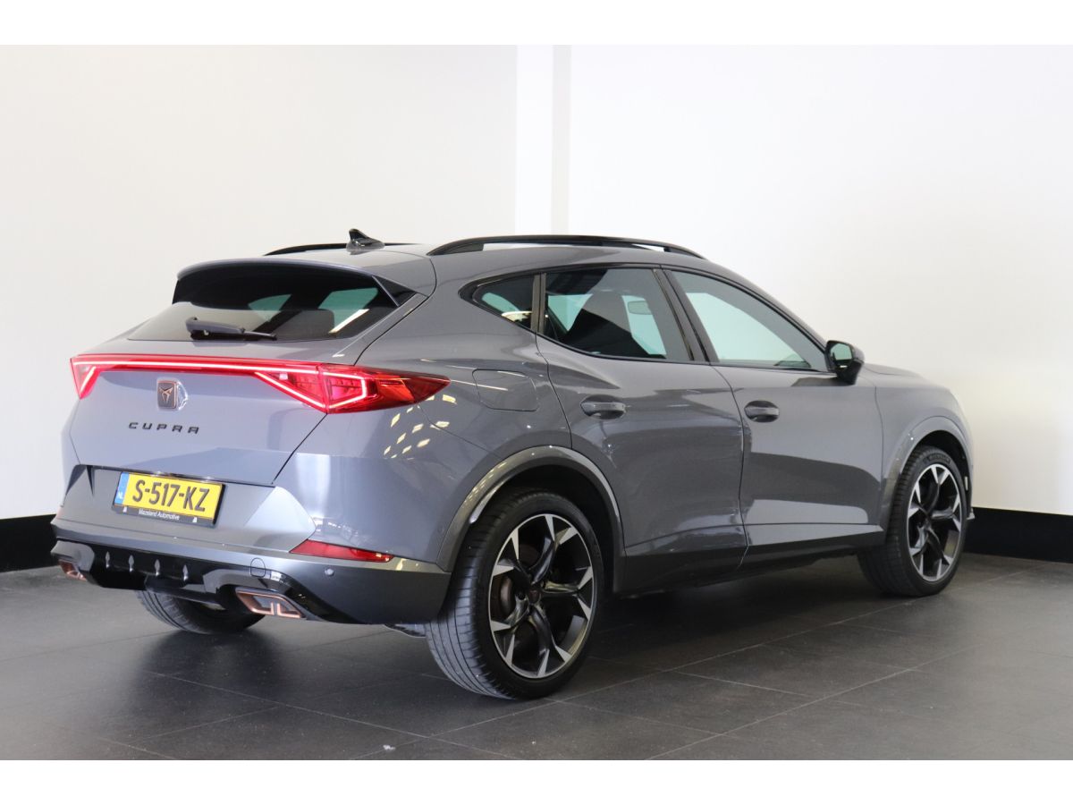 CUPRA Formentor 1.4 e-Hybrid 245PK VZ Black Edition CUPRA Formentor 1.4 e-Hybrid 245PK VZ Black Edition