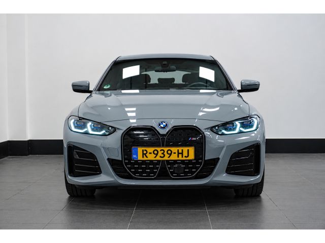 BMW i4 eDrive40 M-Sport High Executive 84 kWh 3 fasen BMW i4 eDrive40 M-Sport High Executive 84 kWh 3 fasen