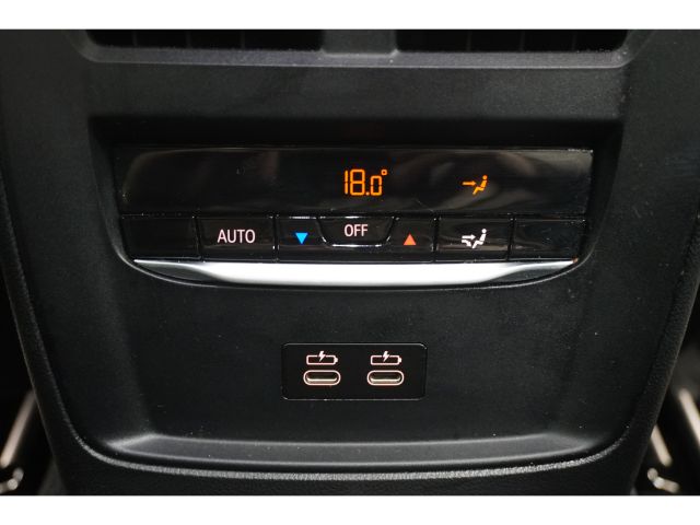 BMW i4 eDrive40 M-Sport High Executive 84 kWh 3 fasen BMW i4 eDrive40 M-Sport High Executive 84 kWh 3 fasen