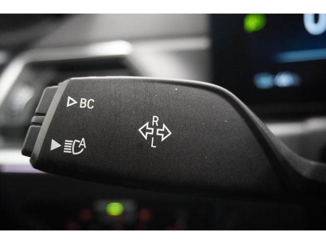 BMW i4 eDrive40 M-Sport High Executive 84 kWh 3 fasen BMW i4 eDrive40 M-Sport High Executive 84 kWh 3 fasen