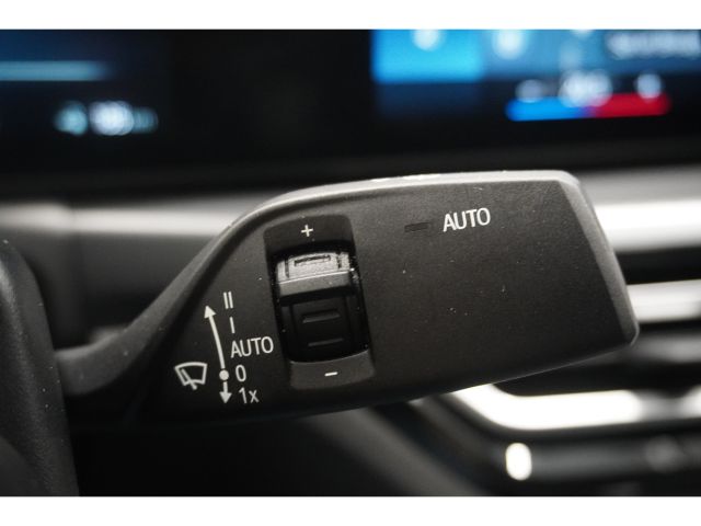 BMW i4 eDrive40 M-Sport High Executive 84 kWh 3 fasen BMW i4 eDrive40 M-Sport High Executive 84 kWh 3 fasen