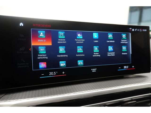 BMW i4 eDrive40 M-Sport High Executive 84 kWh 3 fasen BMW i4 eDrive40 M-Sport High Executive 84 kWh 3 fasen