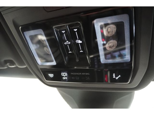Audi Q4 e-tron 40 Launch edition Advanced S-Line 77 kWh 3 fasen Audi Q4 e-tron 40 Launch edition Advanced S-Line 77 kWh 3 fasen