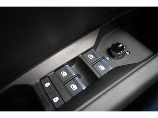 Audi Q4 e-tron 40 Launch edition Advanced S-Line 77 kWh 3 fasen Audi Q4 e-tron 40 Launch edition Advanced S-Line 77 kWh 3 fasen