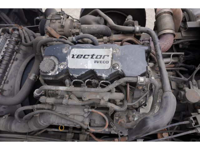 Iveco ML75E18/P AUTOTRANSPORT INCL TRIDEM AANHANGER 3500KG Iveco ML75E18/P AUTOTRANSPORT INCL TRIDEM AANHANGER 3500KG